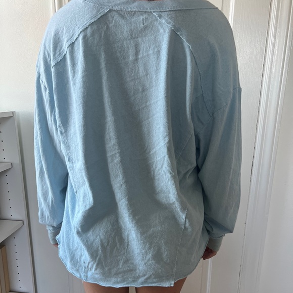 Urban Outfitters Raw-Edge Long Sleeve Tee - Picture 4 of 5